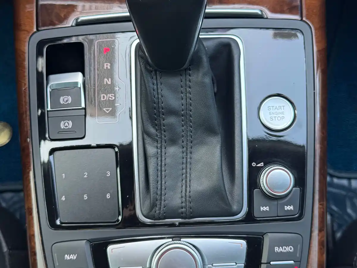 Audi A6L 2016 30 FSI Comfort фото 17
