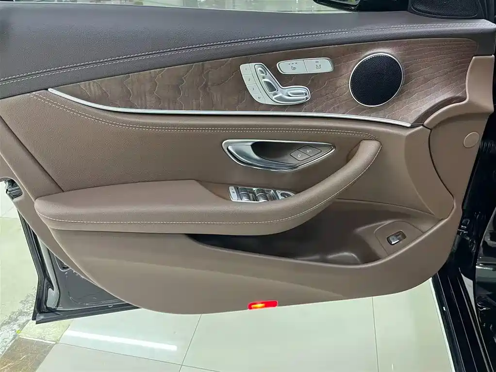 Mercedes-Benz E-Class 2019 Facelift E 300 L Fashion фото 5