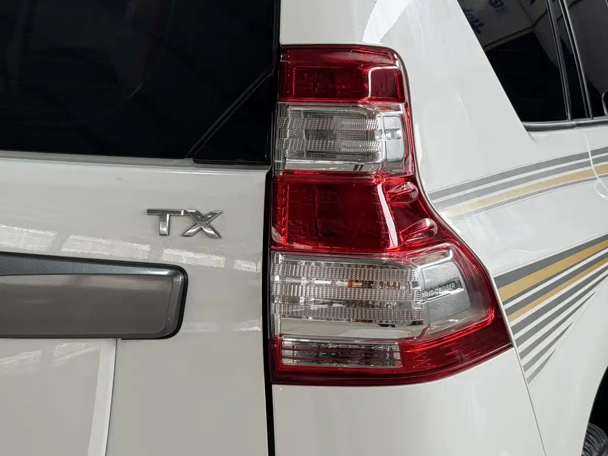 Toyota Prado 2016 3.5L Auto TX-L фото 19