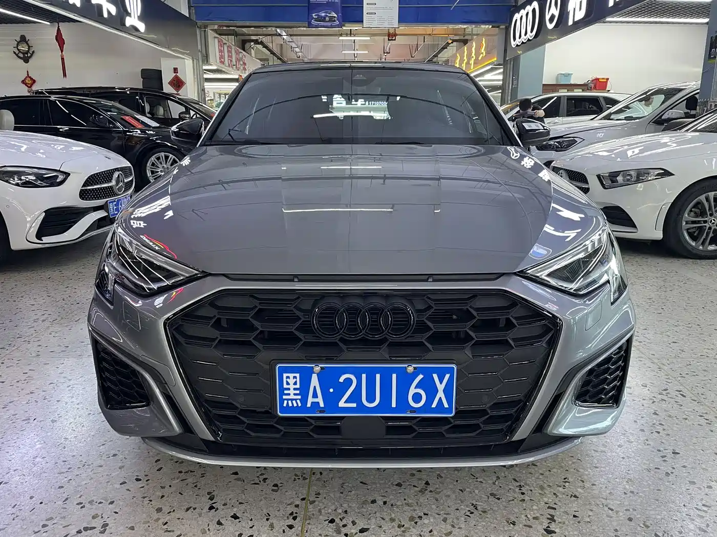 Audi A3 2023 Sportback 35 TFSI Ultimate Iridescent Edition фото 2