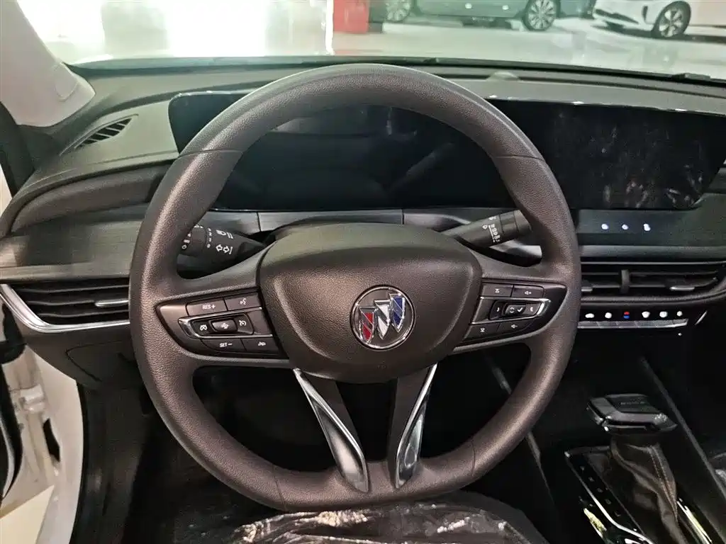 Buick Verano 2023 Pro Joy Edition фото 3