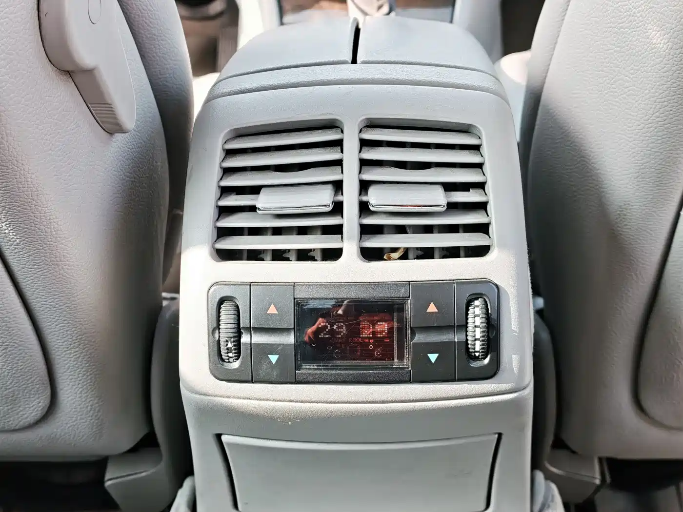Mercedes-Benz E-Class 2005 E 280 фото 13