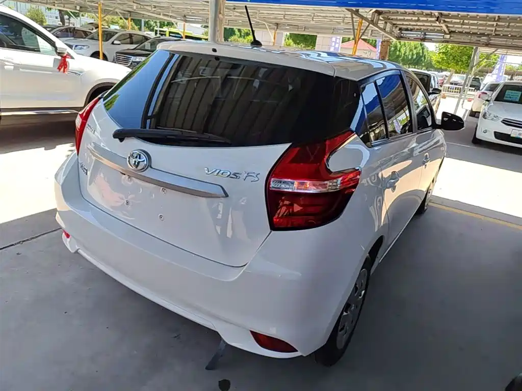 Toyota Vios FS 2017 1.5L CVT Fengchi Edition фото 7