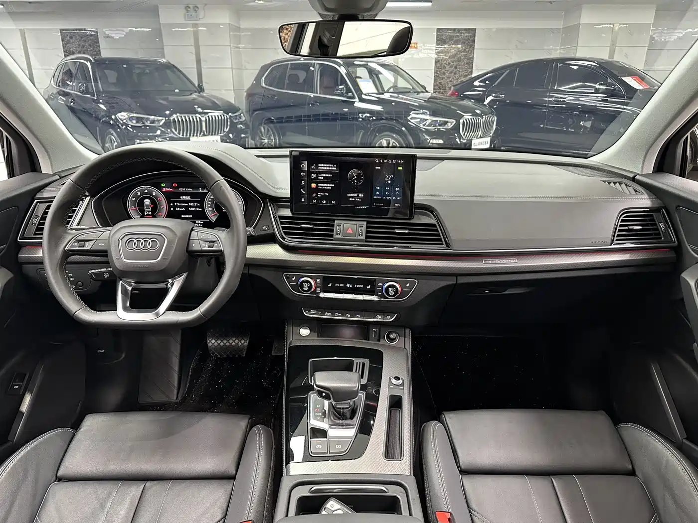 Audi Q5L 2022 40T Luxury Dynamic фото 14