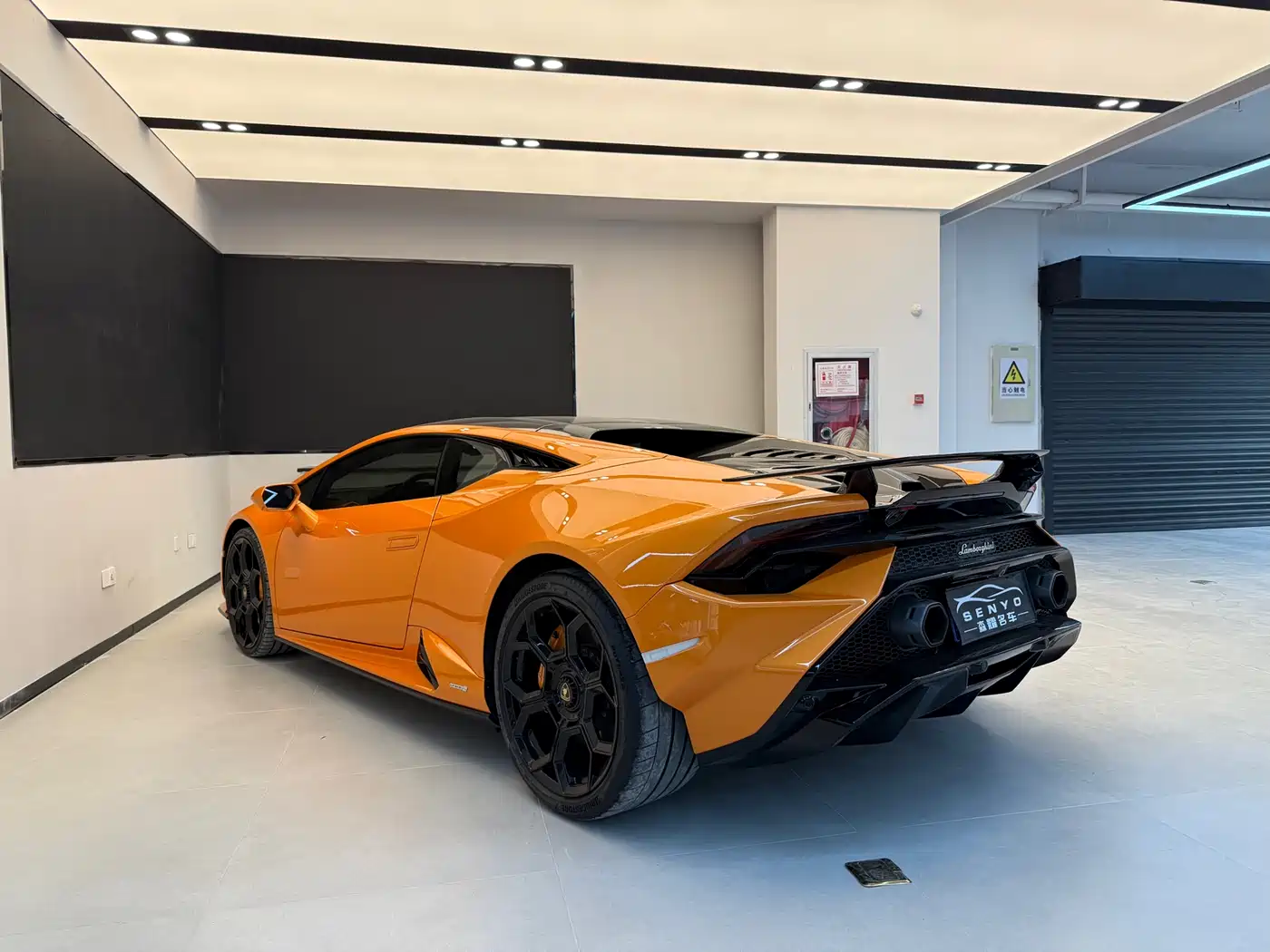 Lamborghini Huracán 2023 Huracán Tecnica фото 7