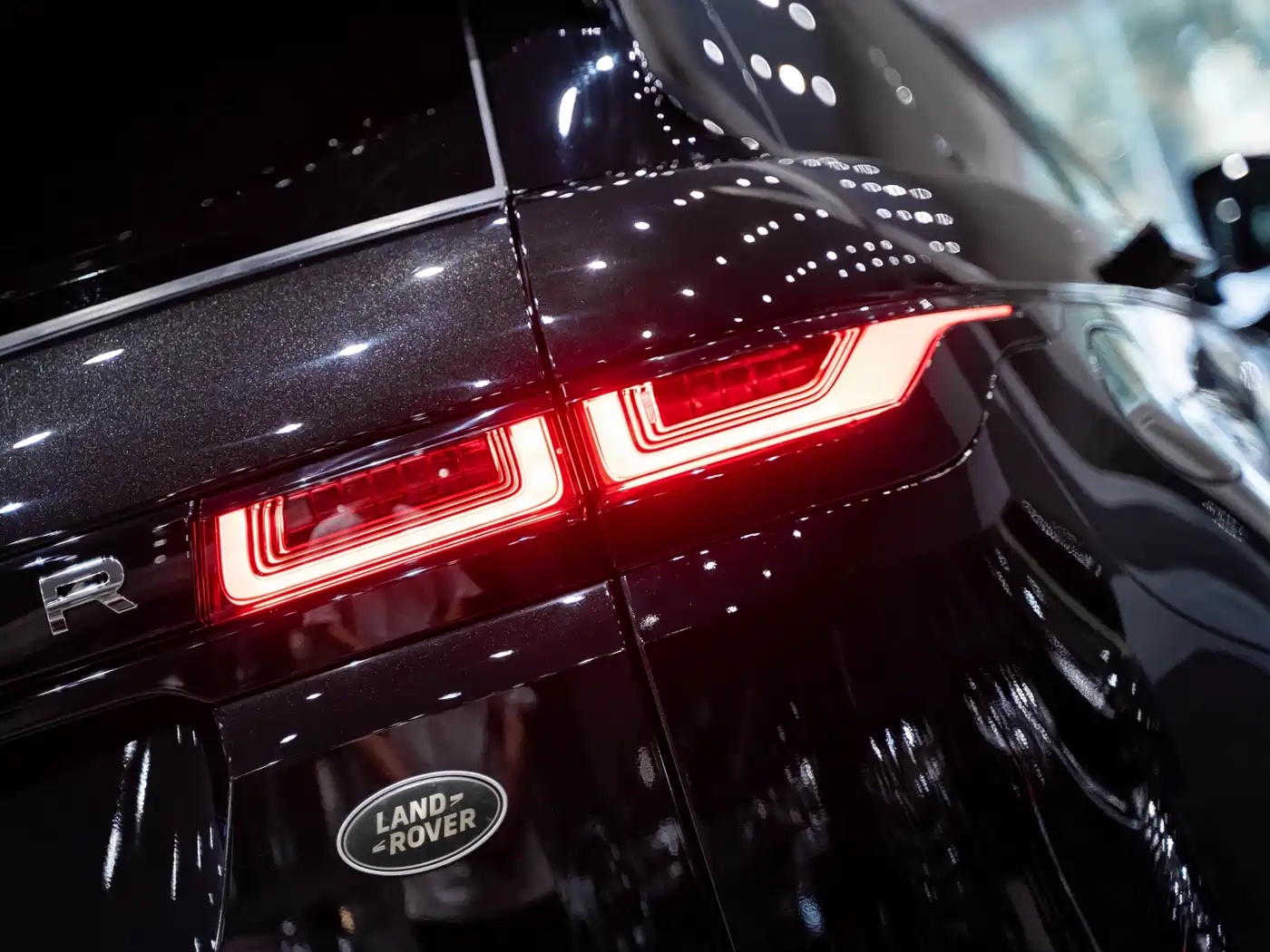Land Rover Range Rover Evoque 2022 Range Rover Evoque L 249PS R-Dynamic Luxury Edition фото 8