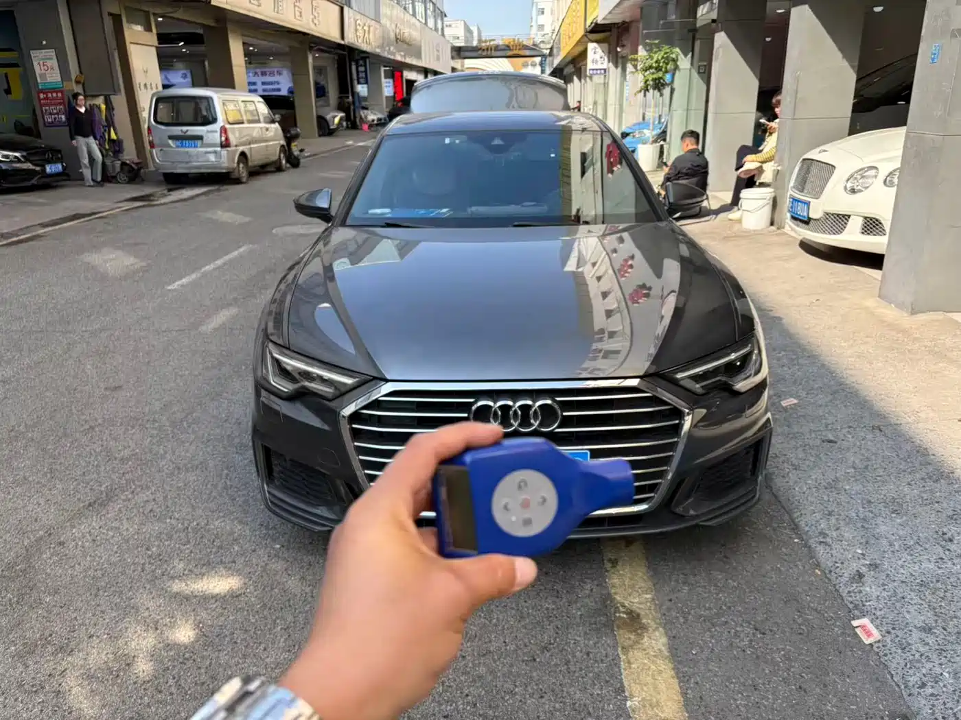 Audi A6L 2021 40 TFSI Luxury Sport фото 8