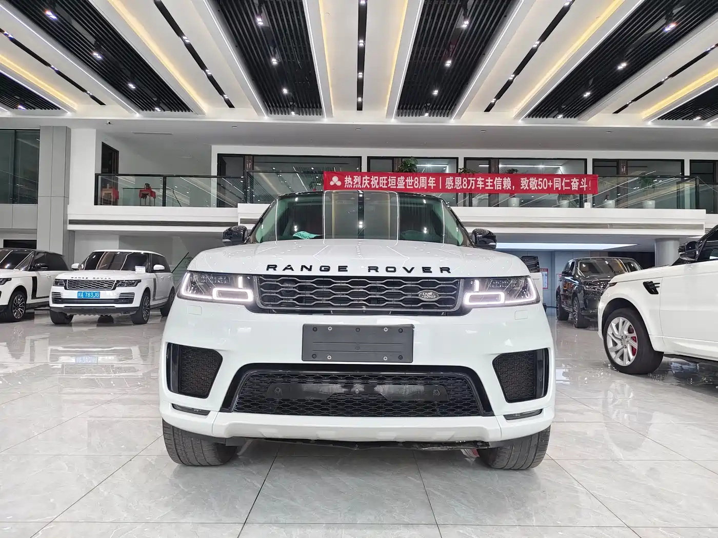 Land Rover Range Rover Sport 2020 3.0 L6 HSE DYNAMIC фото 2