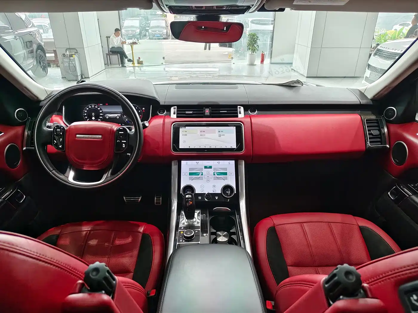 Land Rover Range Rover Sport 2020 3.0 L6 HSE DYNAMIC фото 13