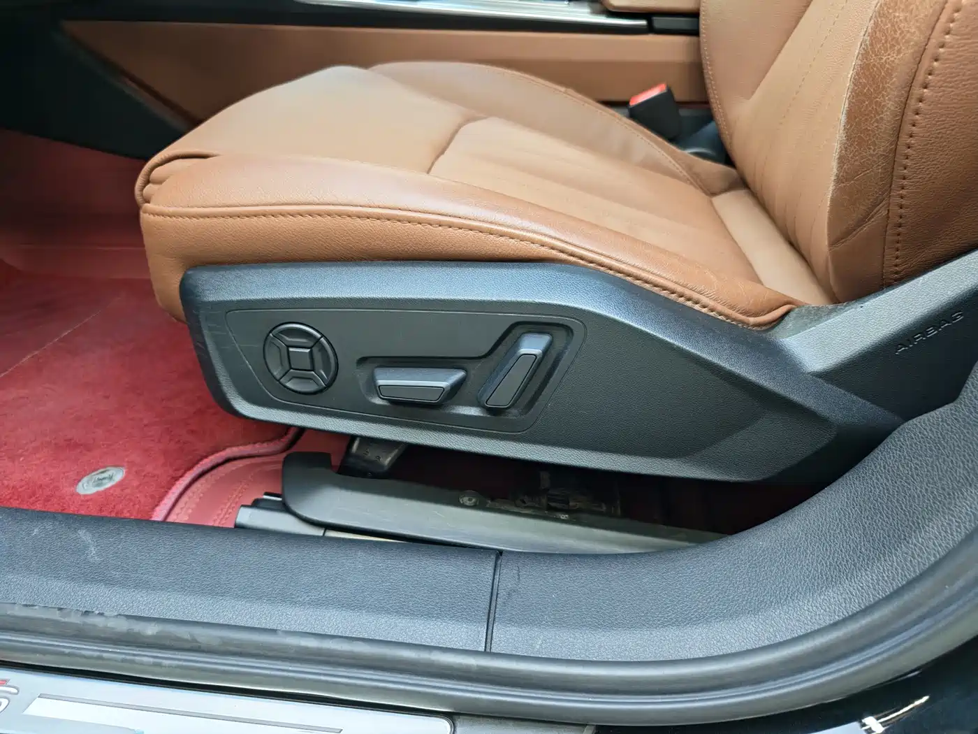 Audi A6L 2020 40 TFSI Luxury Dynamic фото 9