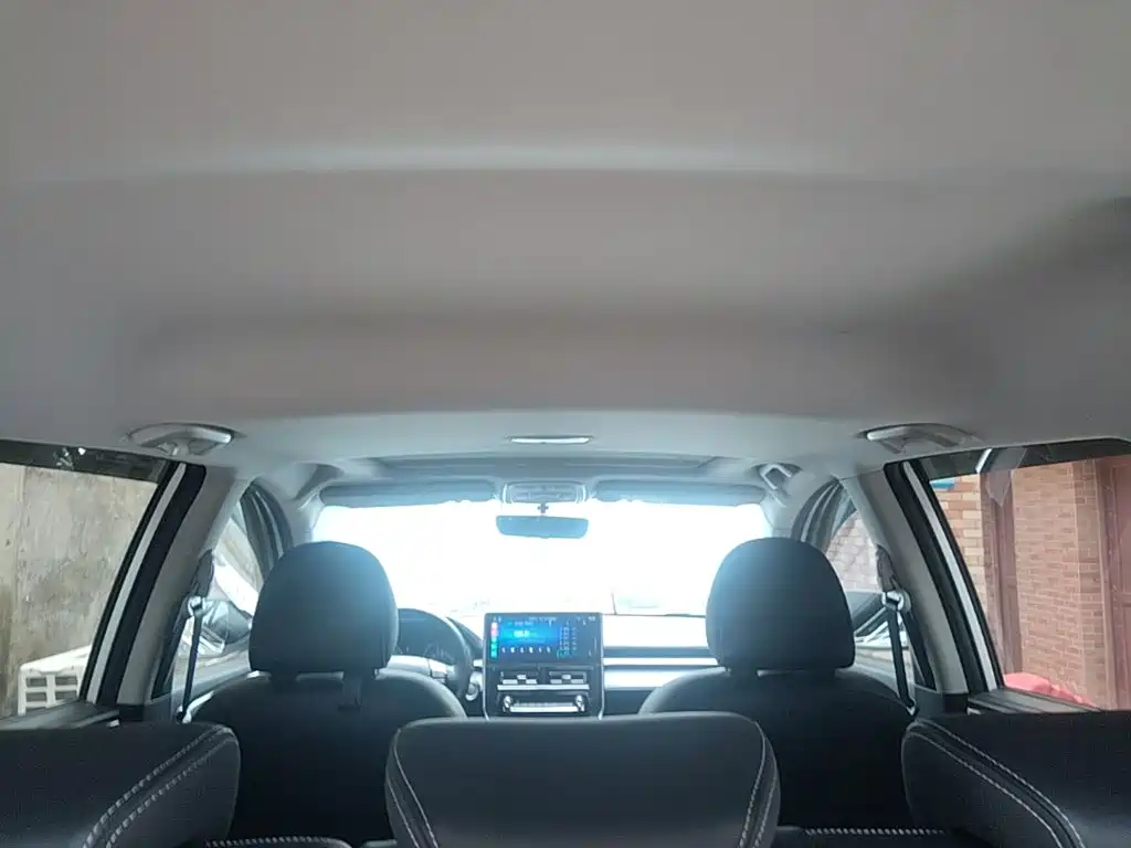 Фото 18 - Haval M6
