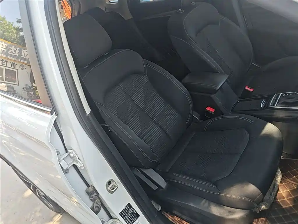 Roewe RX3 2019 2020 1.6L CVT 4G Ultra Comfort Elite