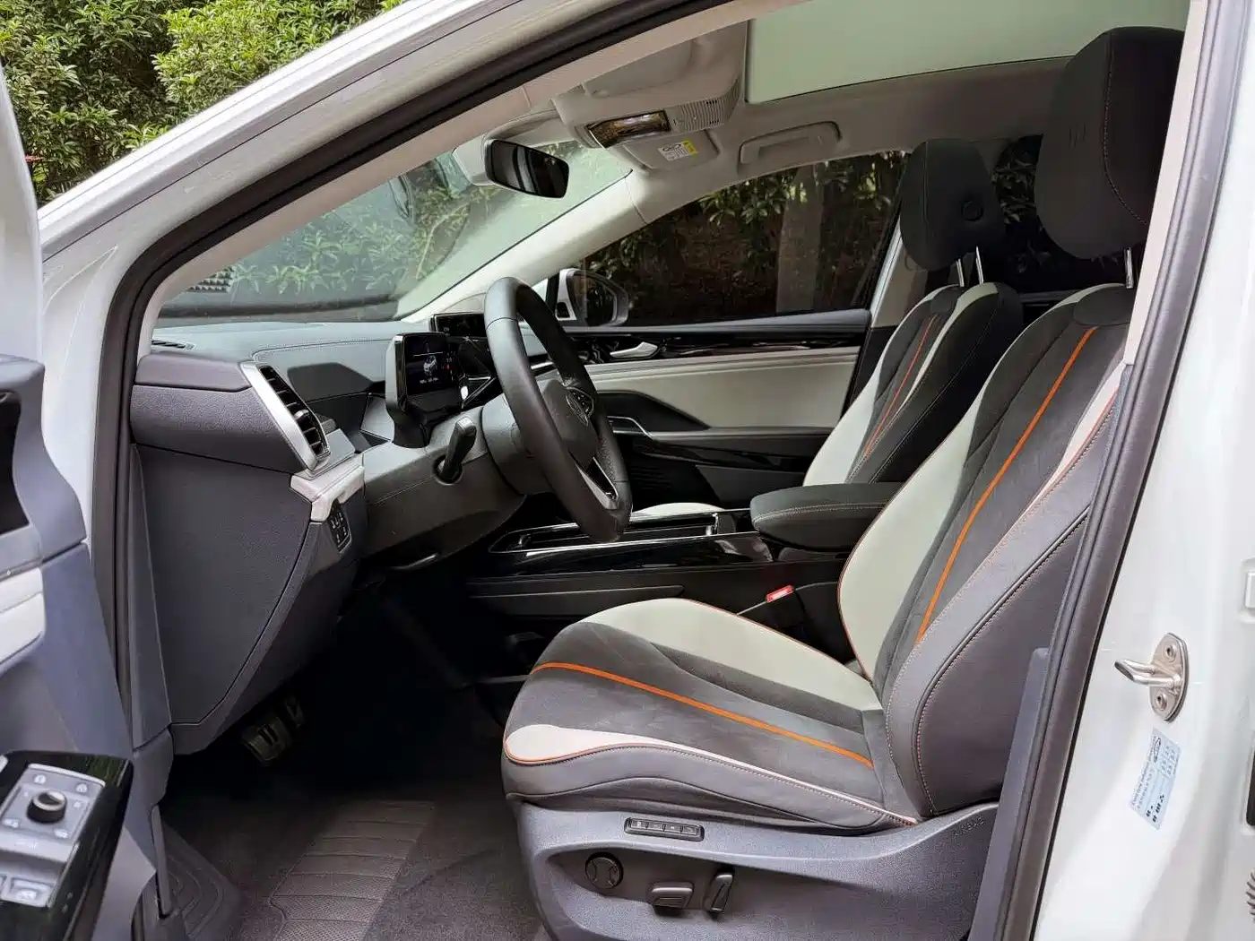 Volkswagen ID.6 CROZZ 2021 Long Range PRO Version фото 11