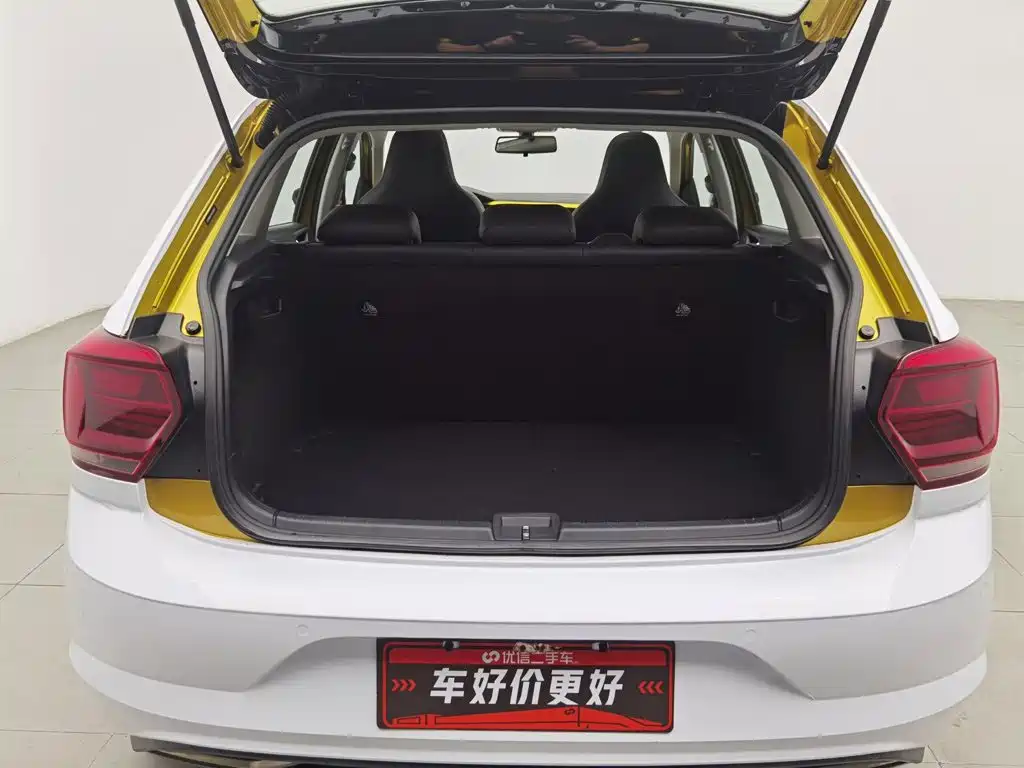 Фото 16 - Volkswagen Polo
