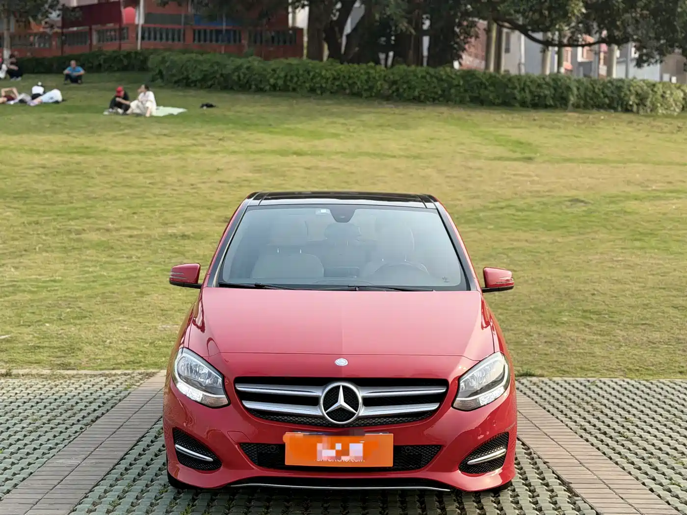 Mercedes-Benz B-Class 2015 B 200 Dynamic фото 2