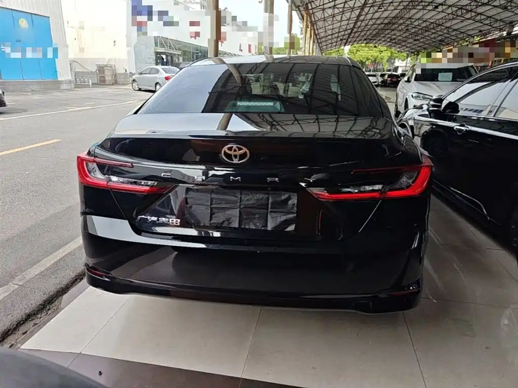 Toyota Camry 2024 2.0E Elite Edition фото 6