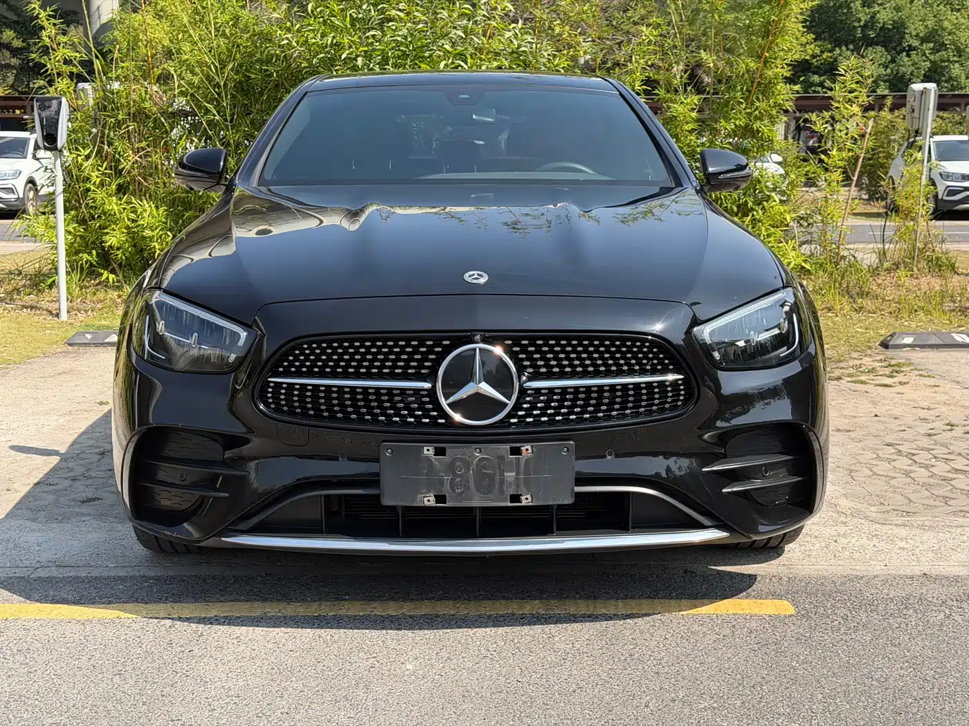 Mercedes-Benz E-Class 2022 Facelift E 300 L Sport Fashion Style фото 2
