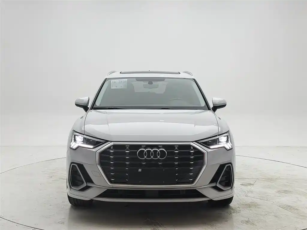Audi Q3 2022 35 TFSI Fashion Dynamic фото 2