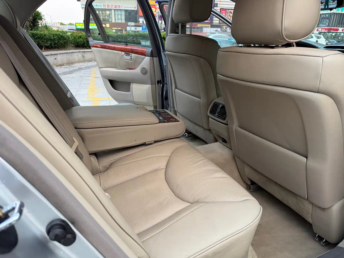 Lexus LS фото 15