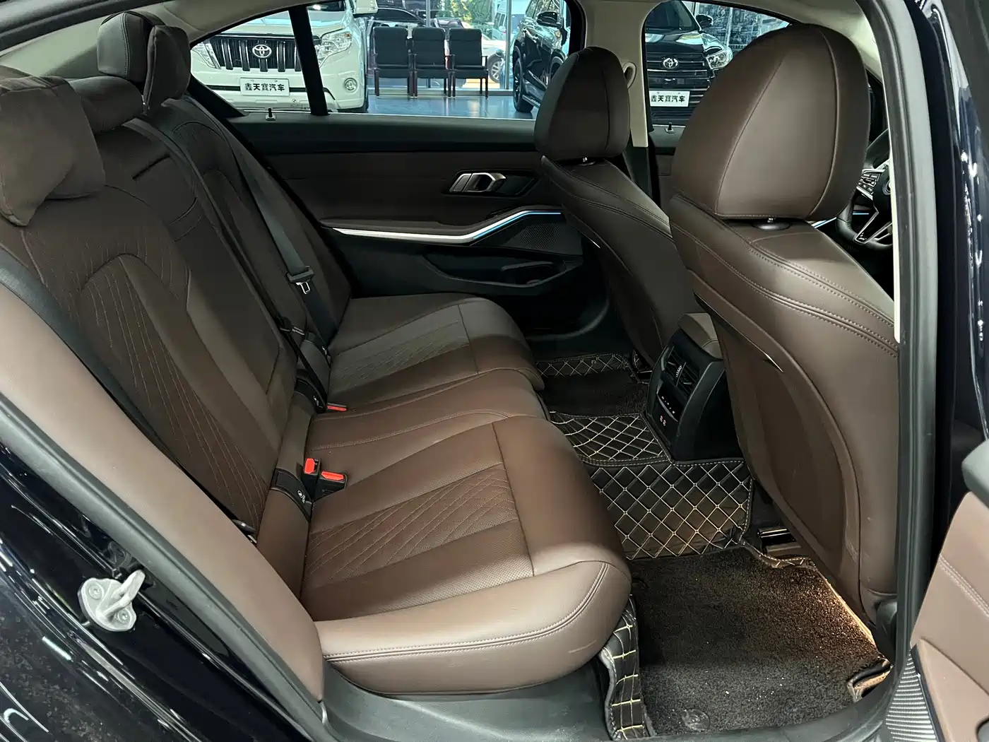 BMW i3 2025 2026 eDrive 35 L