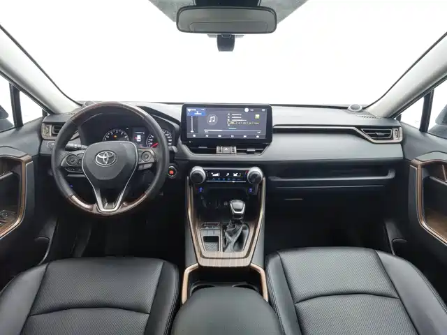 Toyota RAV4 Rongfang 2022 2.0L CVT 2WD Urban Edition — фото 5