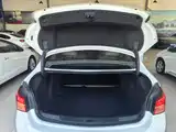 Photo 15 - Buick Verano
