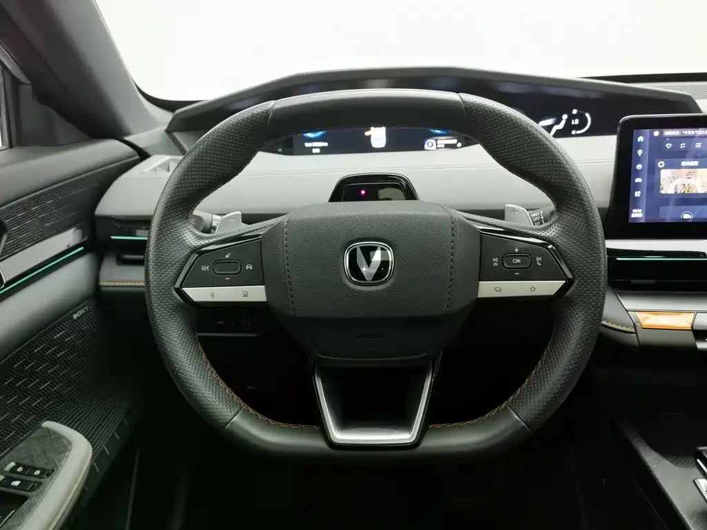 Changan UNI-V 2022 2022 1.5T Premium Model