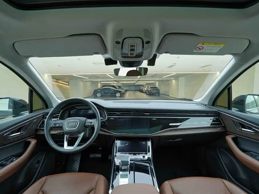 Audi Q7 2023 45 TFSI quattro S line Sport фото 19
