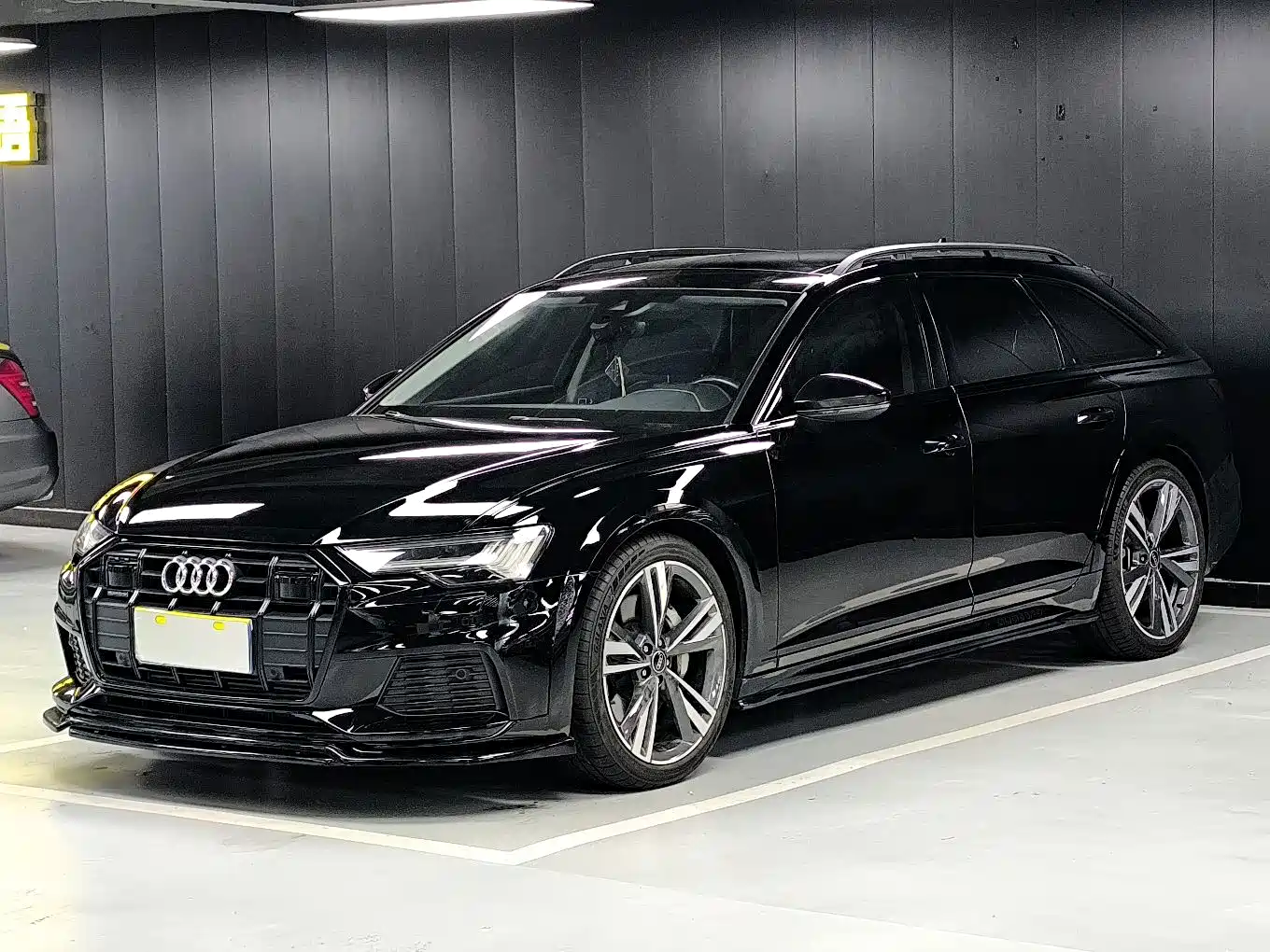 Фото 1 - Audi A6 (Import)