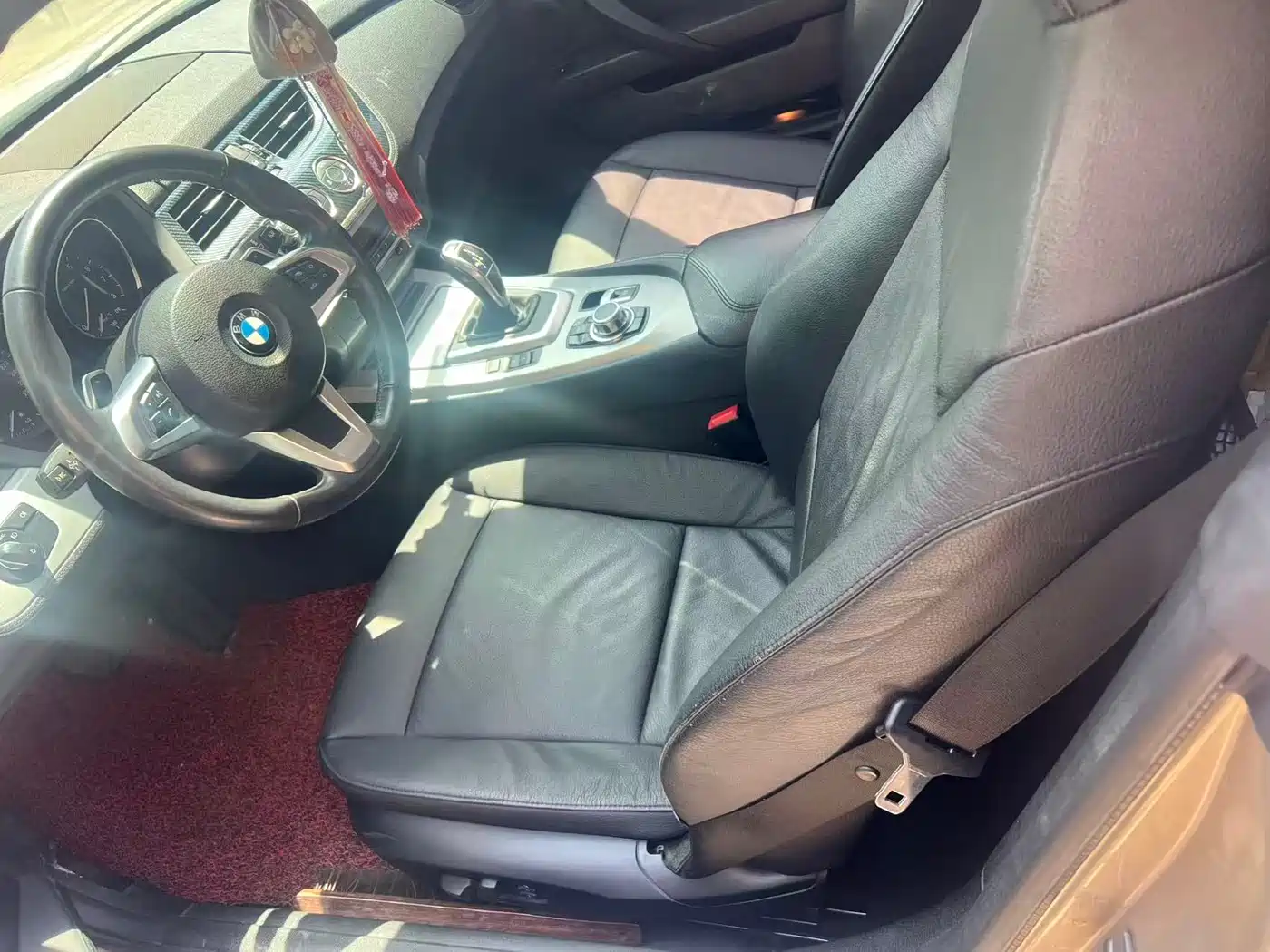 BMW Z4 2013 sDrive20i Leading фото 4