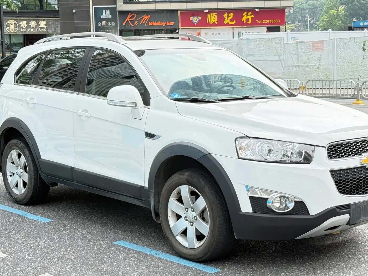 Chevrolet Captiva 2012 2.4L 4WD Flagship Edition 7-Seater фото 3