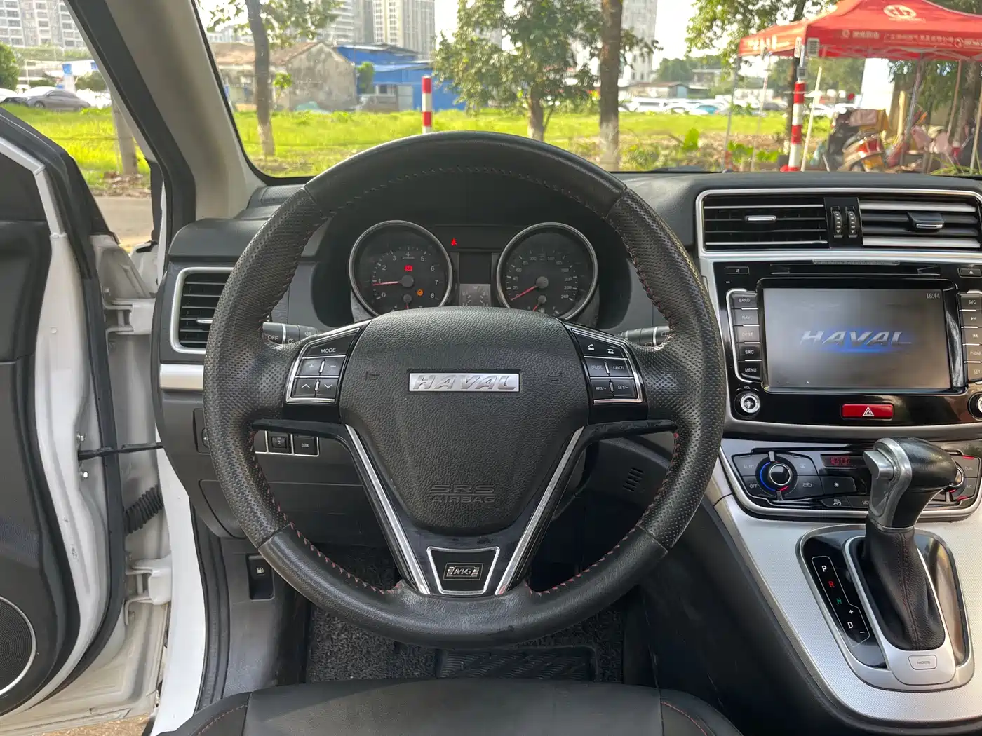 Haval M6 2017 1.5T Automatic 2WD Elite фото 11