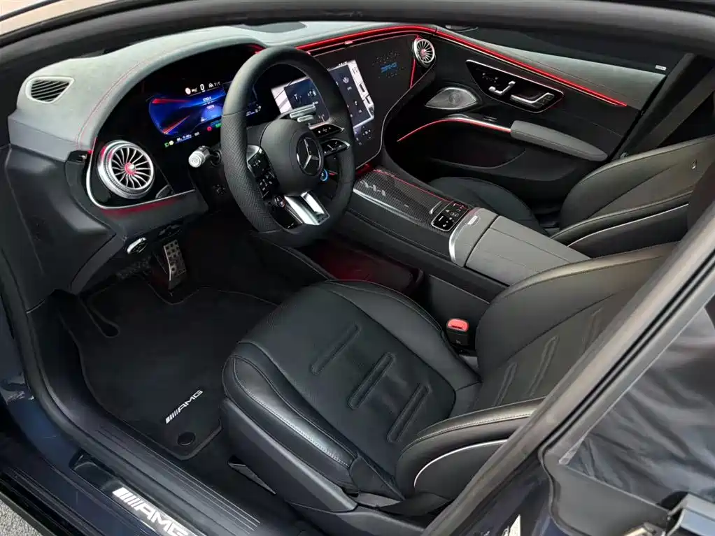 MERCEDES-BENZ EQS AMG