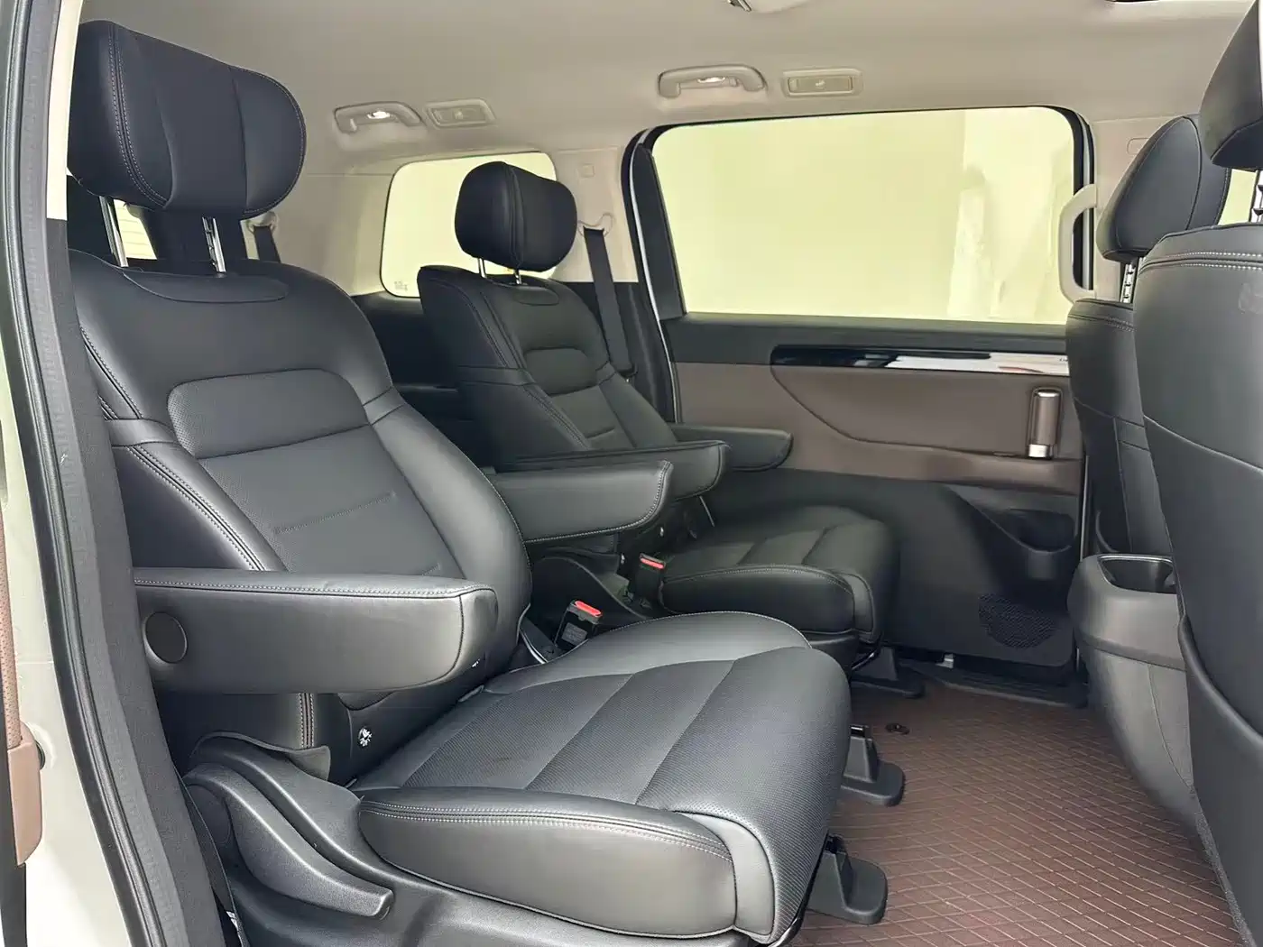 GAC Trumpchi Trumpchi E8 NEV 2024 150km PRO фото 5