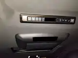 Фото 9 - Toyota Granvia