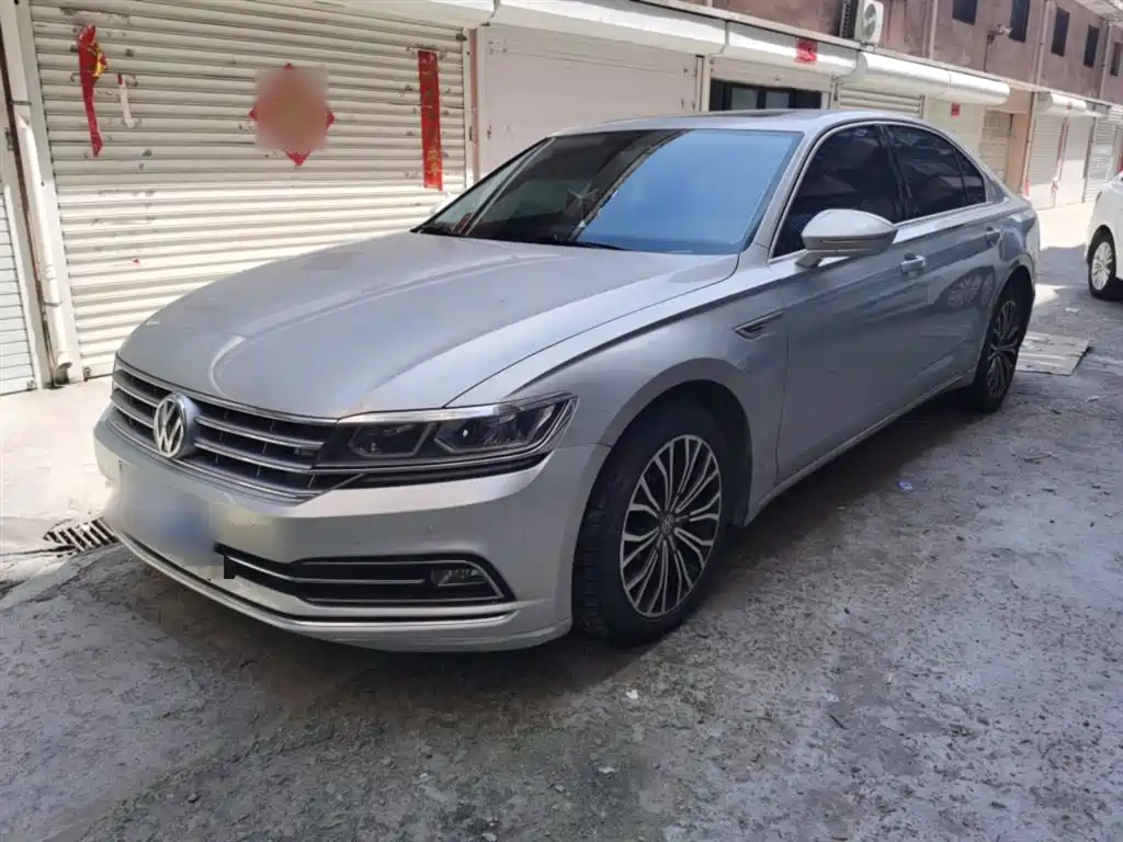 Volkswagen Phideon 2018 Facelift 380TSI FWD Business