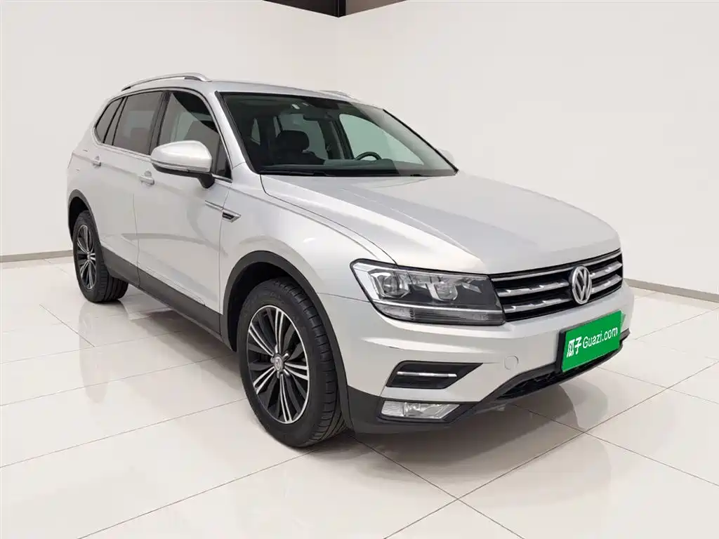 Volkswagen Tiguan L 2019 Facelift 330TSI Auto 2WD Panorama Comfort China VI фото 23