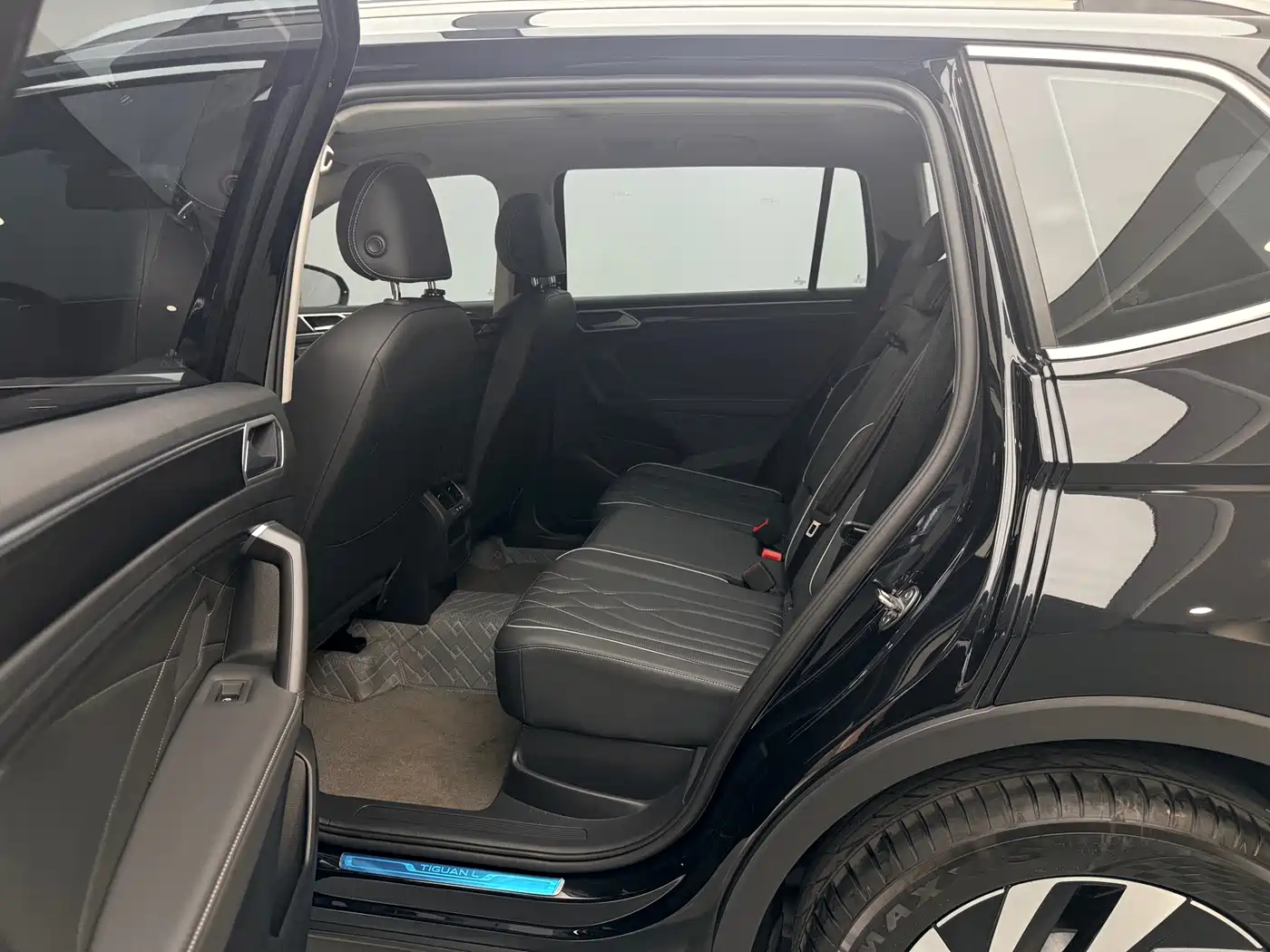Volkswagen Tiguan L 2024 330TSI Automatic 2WD Intelligent Enjoyment Edition фото 12