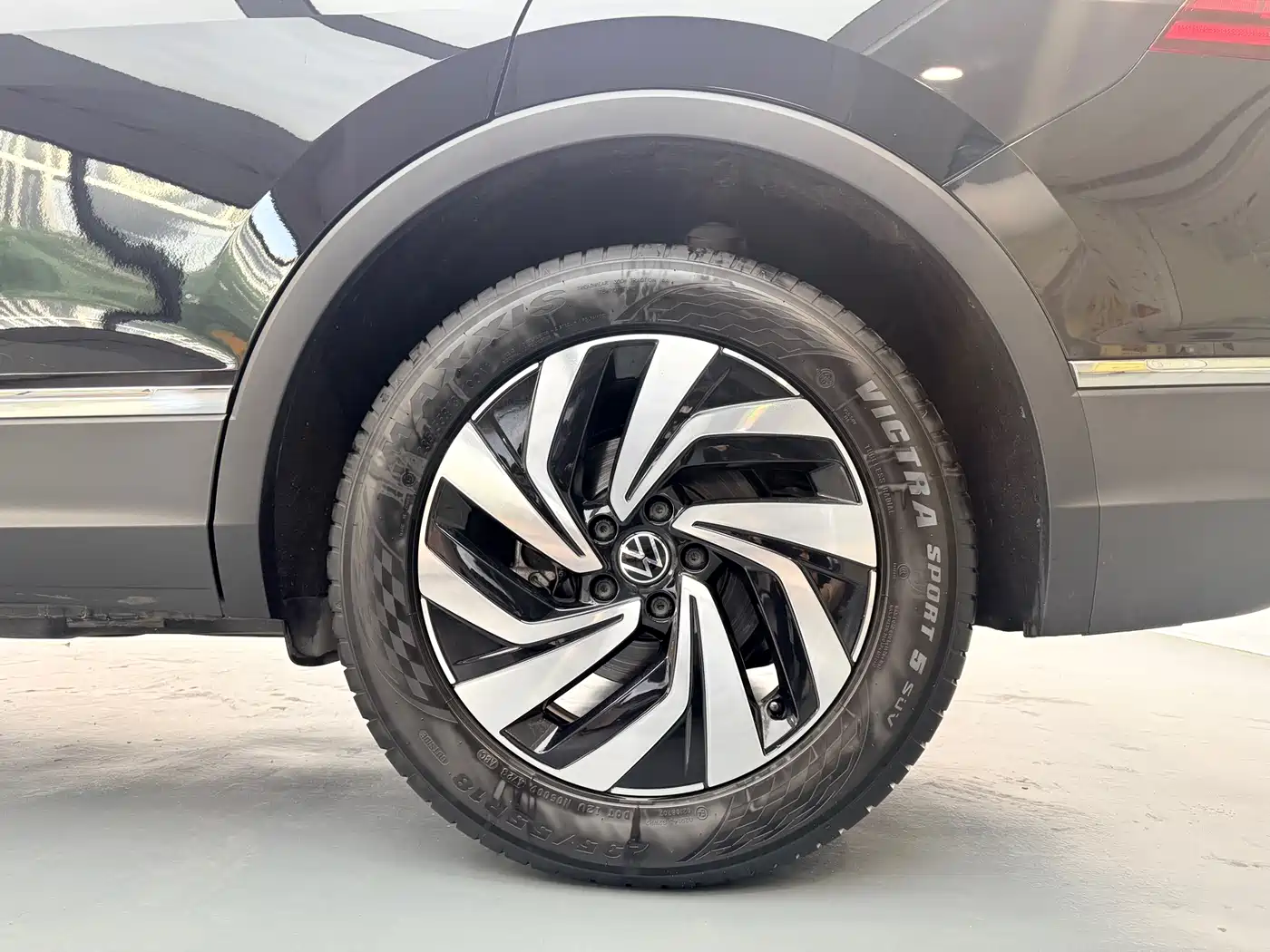 Volkswagen Tiguan L 2024 330TSI Automatic 2WD Intelligent Enjoyment Edition фото 16
