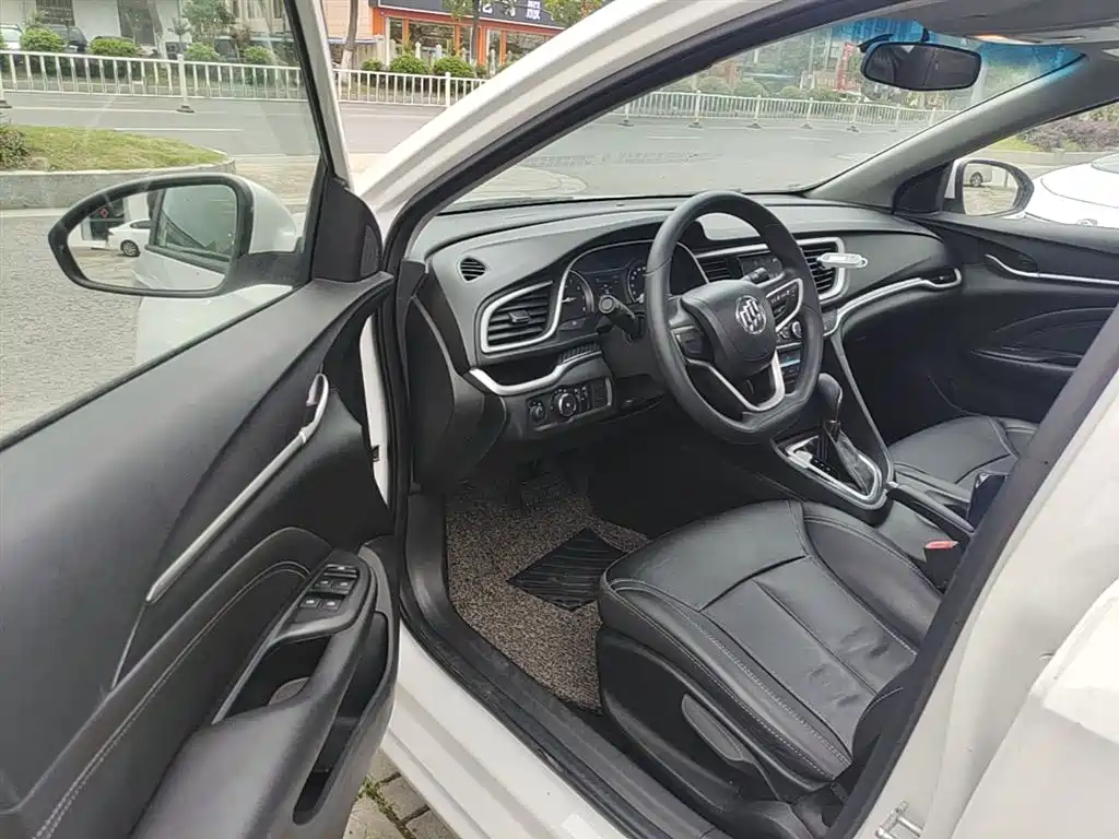 Buick Excelle 2017 15N Automatic Luxury фото 16