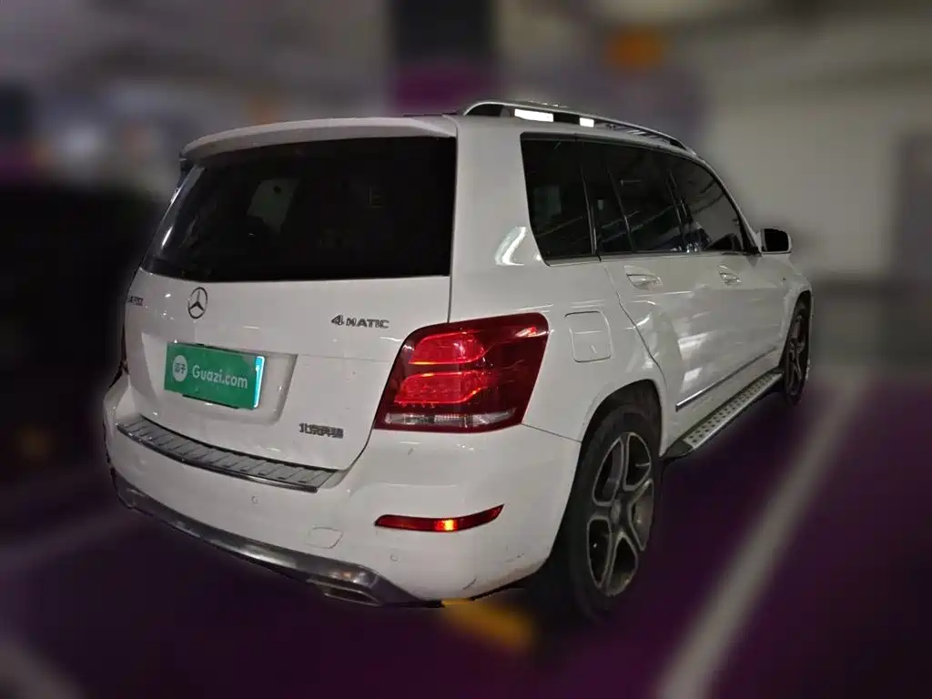 Mercedes-Benz GLK-Class 2015 GLK 300 4MATIC Fashion Ultimate Edition фото 4