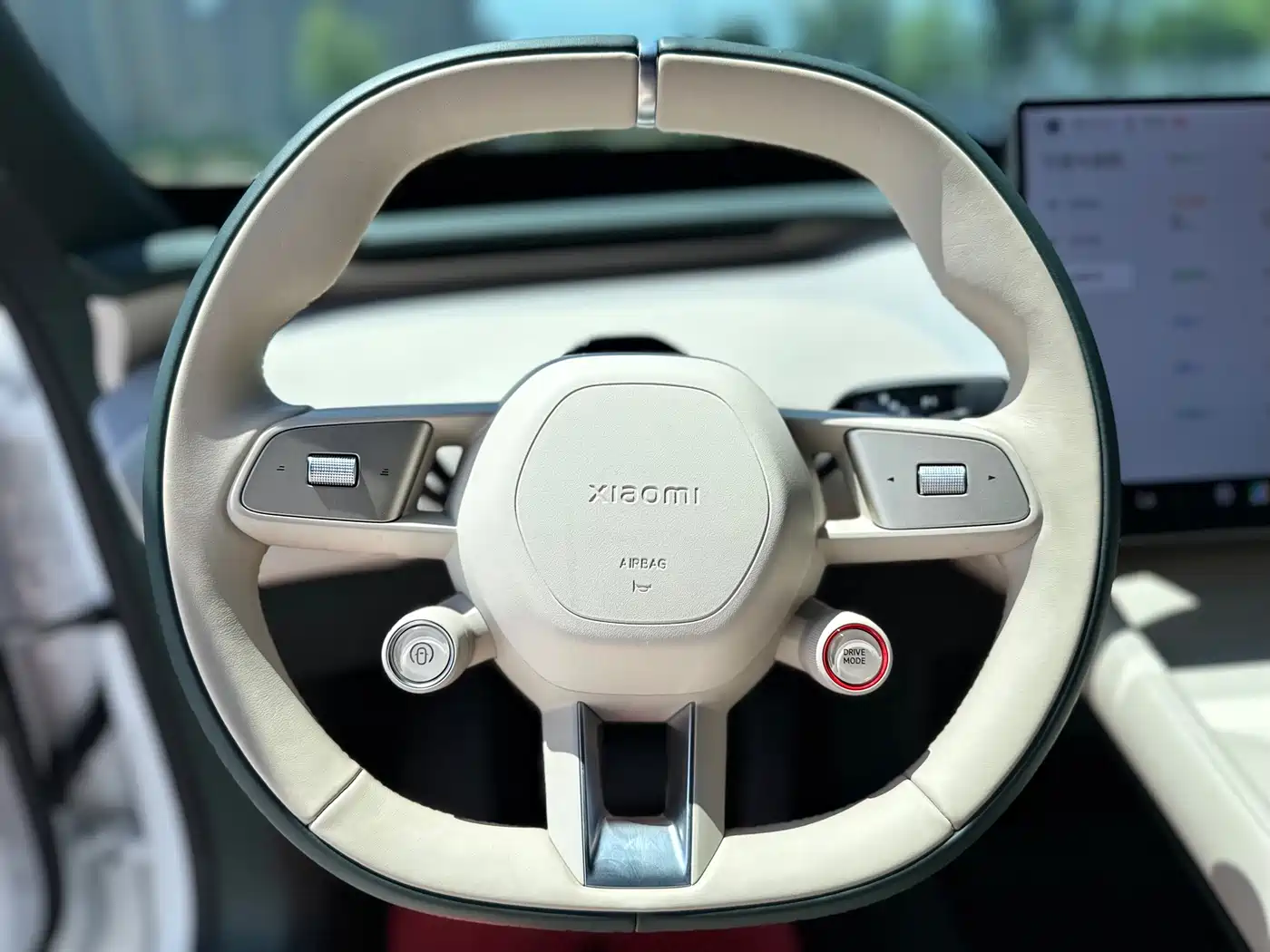 Xiaomi Auto Xiaomi YU7 2025 Extended Range AWD Pro фото 9