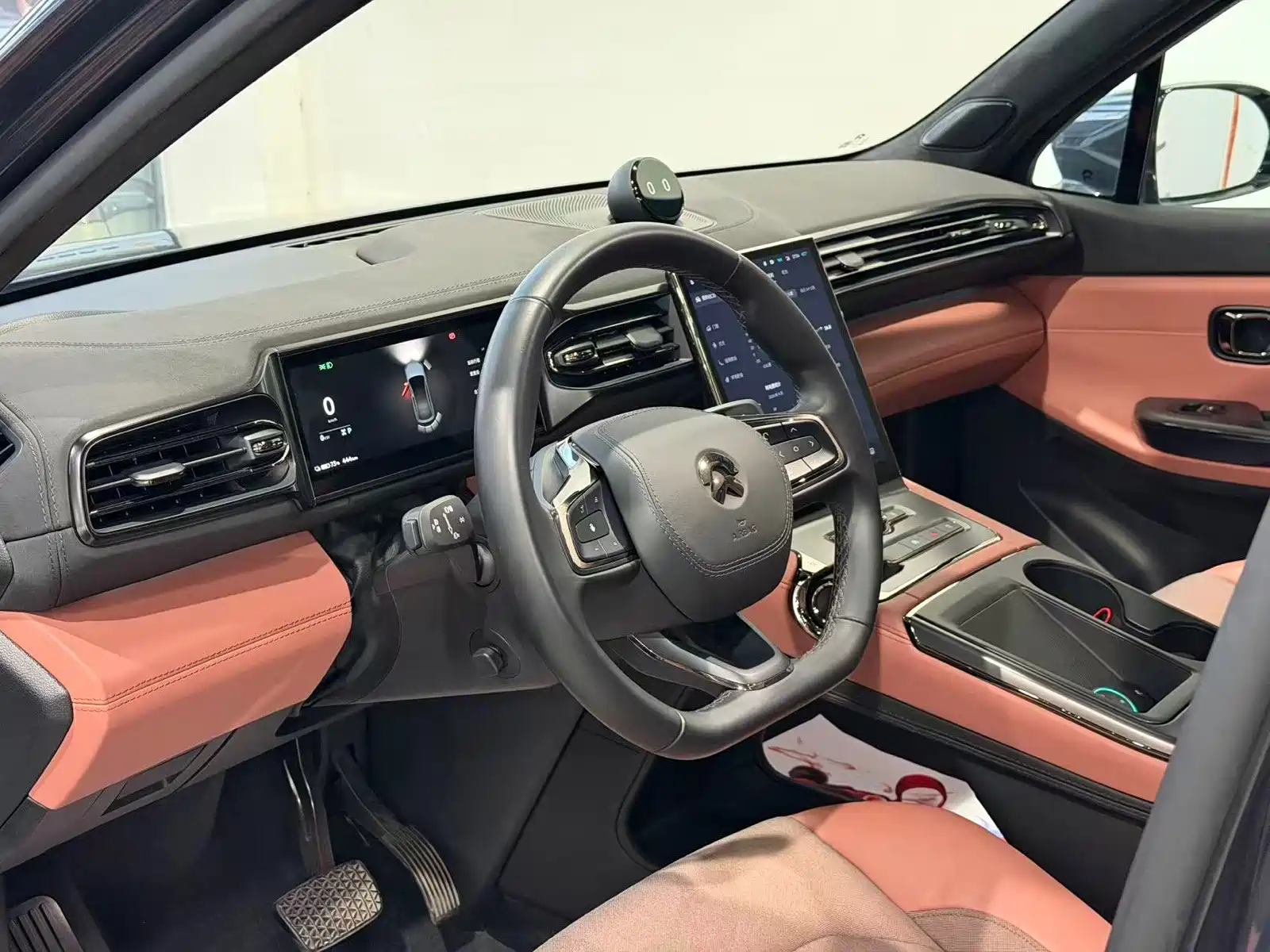 Фото 9 - NIO EC6
