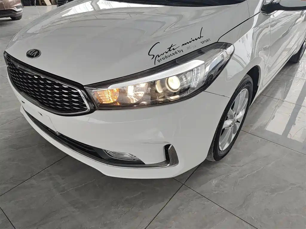 Kia K3 2016 1.6L Automatic GLS фото 15