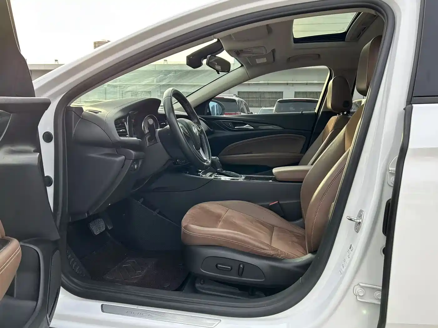 Buick Regal 2019 20T Elite China VI фото 4