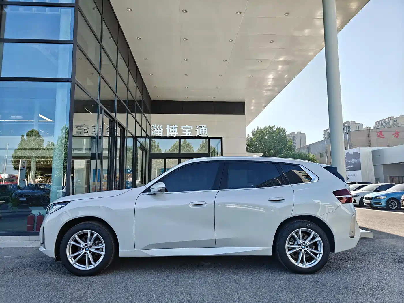 BMW X3 2025 xDrive25L Luxury Package фото 12
