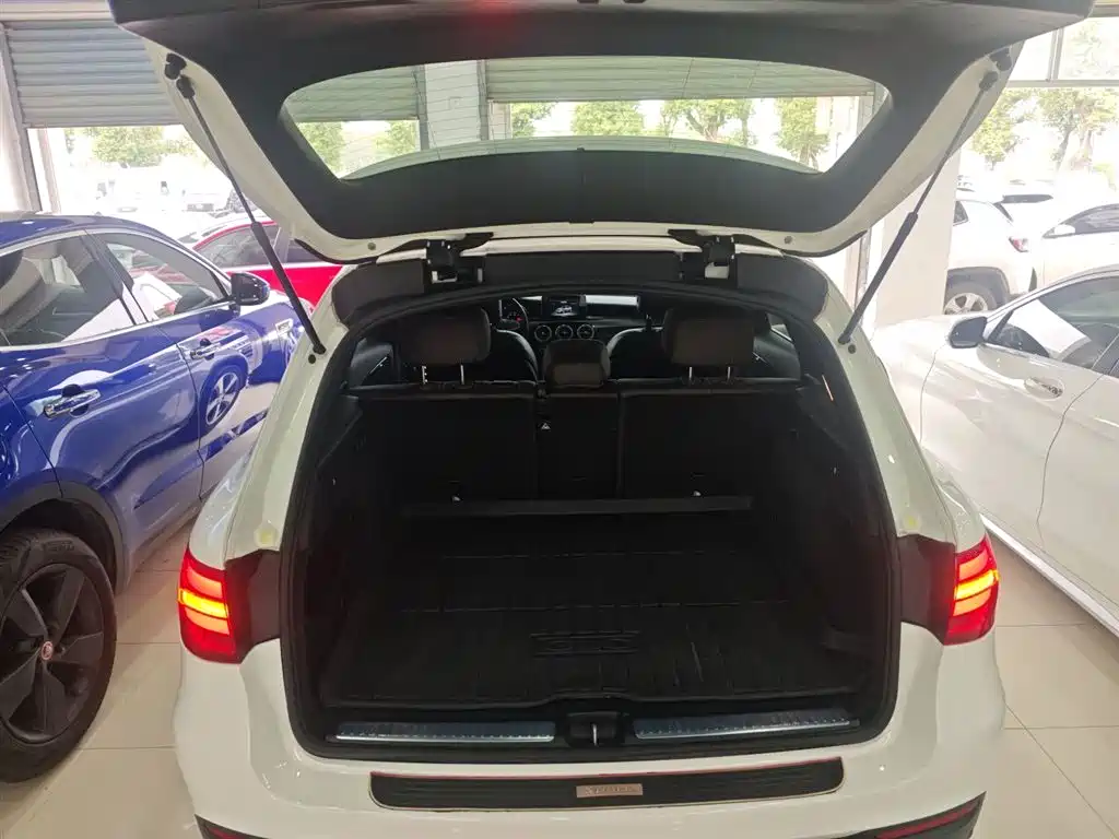 Mercedes-Benz GLC 2016 GLC 260 4MATIC Luxury фото 15