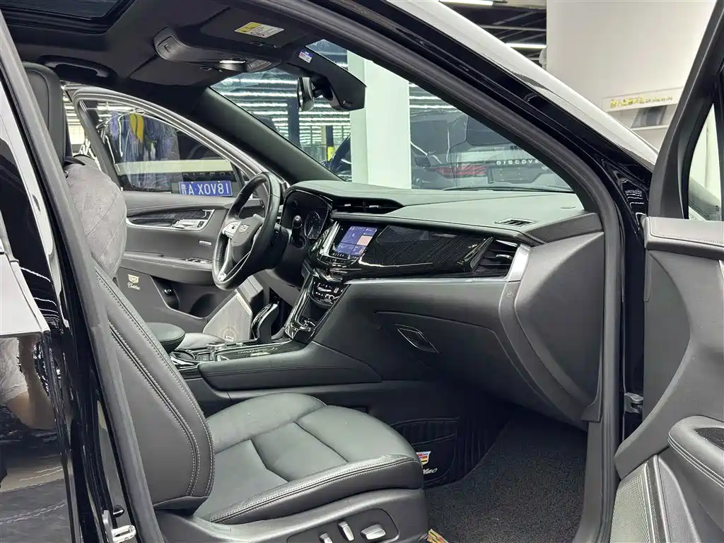 Cadillac XT6 2021 28T 6-Seater Luxury фото 8