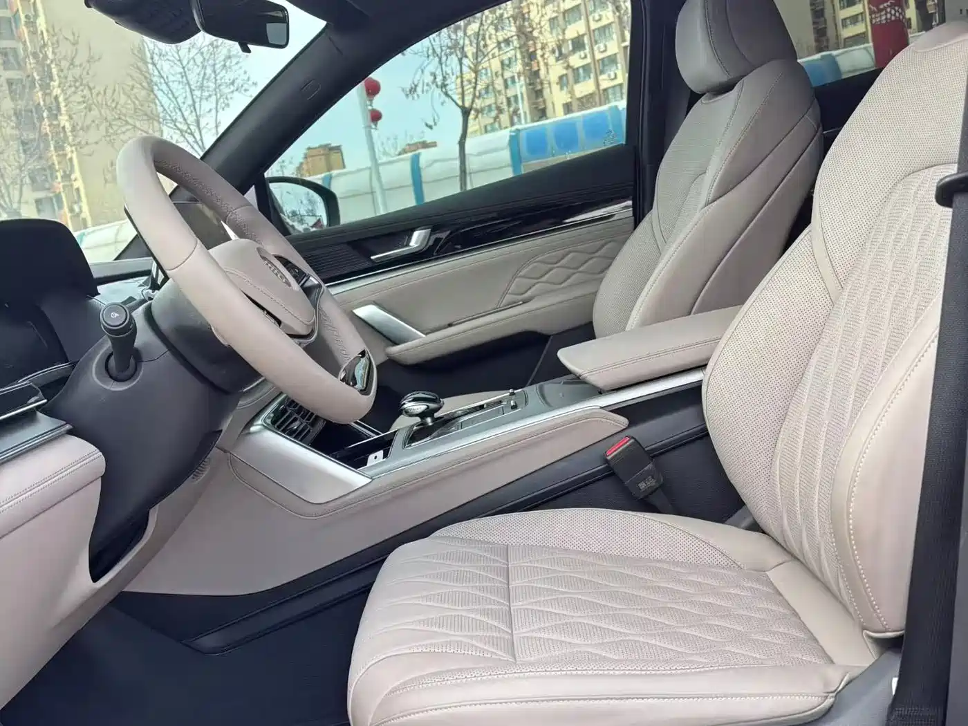 BYD Tang New Energy 2025 DM-i 115KM Premium фото 7