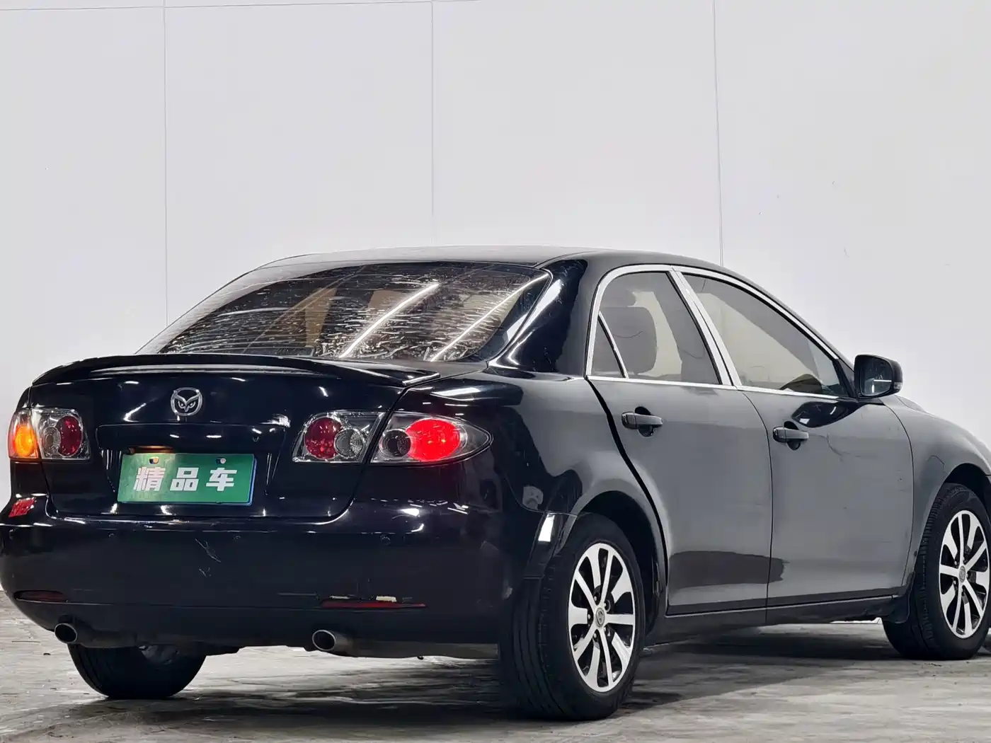 Photo 4 - Mazda 6